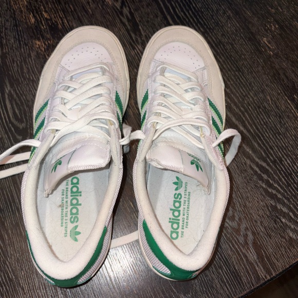 Adidas Nora Skate shoes - Picture 3 of 6